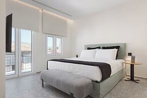 Acropolis Iconic Estate