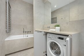 Cozy City Apartment by Renters Prestige