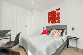 Cozy City Apartment by Renters Prestige