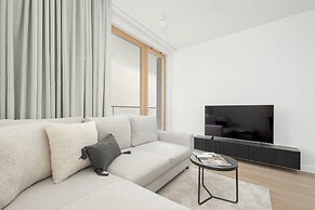 Cozy City Apartment by Renters Prestige