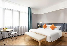 Puyue Hotel - Shenzhen East Railway Station Buji Metro Station