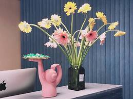 Puyue Hotel - Shenzhen East Railway Station Buji Metro Station