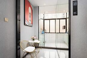 Puyue Hotel - Shenzhen East Railway Station Buji Metro Station