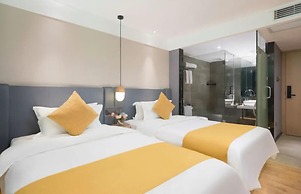 Puyue Hotel - Shenzhen East Railway Station Buji Metro Station