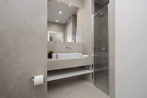 Exclusive Apartment by Renters Prestige