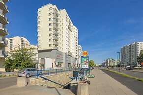 Apartment Near Stokłosy by Renters