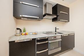 Apartment Near Stokłosy by Renters