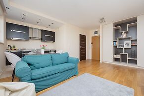 Apartment Near Stokłosy by Renters