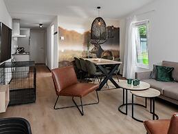 Pet-friendly Lodge, on a Holiday Park in a Green Environment