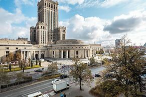 Warsaw City Center Apartment by Renters