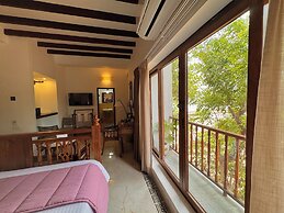 La Plage SeaView Suites