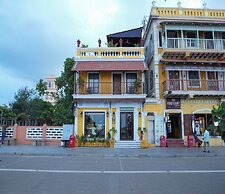 La Plage SeaView Suites