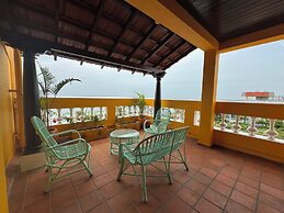 La Plage SeaView Suites