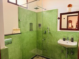 La Plage SeaView Suites