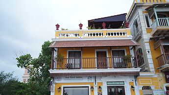 La Plage SeaView Suites