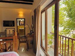 La Plage SeaView Suites