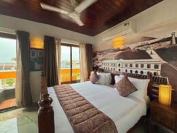 La Plage SeaView Suites