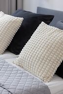 Warsaw City Center Apartments by Renters