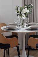 Warsaw City Center Apartments by Renters