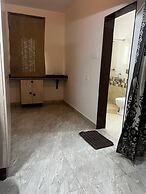 Maior Roma by jolly jolly lester