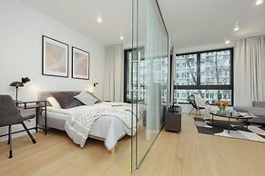 Warsaw Deluxe Apartments by Renters