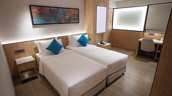 Transit by Encalm - Nap and Shower