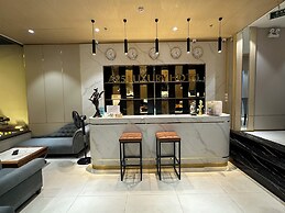 A25 Hotel - 277 Le Thanh Ton