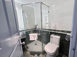 A25 Hotel - 277 Le Thanh Ton