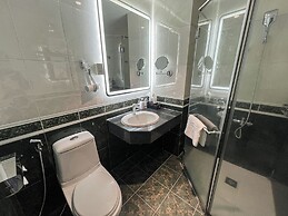 A25 Hotel - 277 Le Thanh Ton