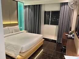 A25 Hotel - 277 Le Thanh Ton
