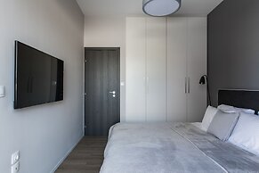 2 Level Beachfront Luxury Apt. by the Olon