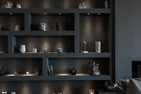 2 Level Beachfront Luxury Apt. by the Olon