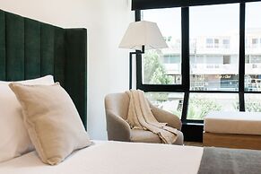 Side by Side Suites in Athens Riviera by The Olon