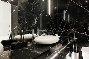 Side by Side Suites in Athens Riviera by The Olon