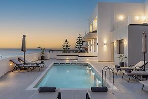 Villa Etoile - With Private Pool and Sauna