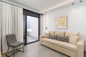 Villa Etoile - With Private Pool and Sauna