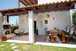 Villa Elena Beach - With Private Heated Pool