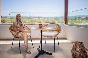 Villa Elena Beach - With Private Heated Pool