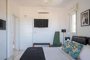 Villa Elena Beach - With Private Heated Pool