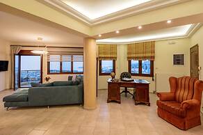 Villa Seragio - With 60m Private Pool