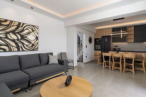 Villa Solaire - With 2 Private Pools Sauna