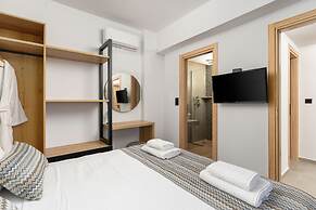 Villa Solaire - With 2 Private Pools Sauna