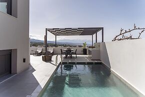 Villa Solaire - With 2 Private Pools Sauna