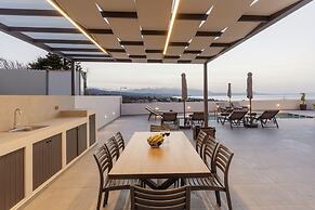 Villa Solaire - With 2 Private Pools Sauna