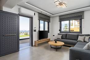 Villa Solaire - With 2 Private Pools Sauna