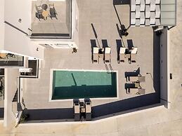 Villa Solaire - With 2 Private Pools Sauna