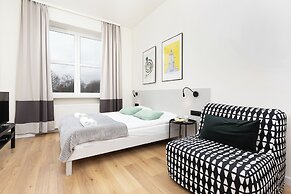 Apartments Warsaw Gagarina by Renters