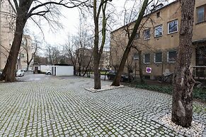 Apartments Warsaw Gagarina by Renters