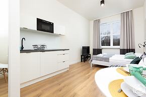 Apartments Warsaw Gagarina by Renters