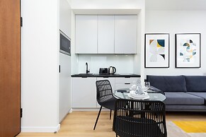 Apartments Warsaw Breweries by Renters